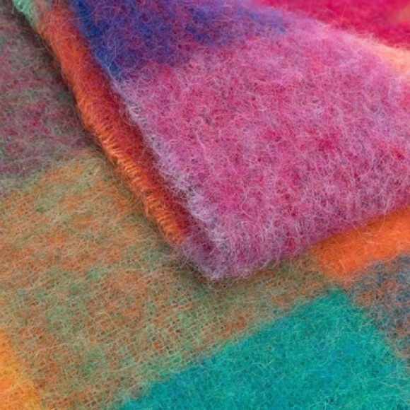 ACNE STUDIOS Vally scarf with fringes fuchsia pink/yellow/blue - Picture 8 of 8